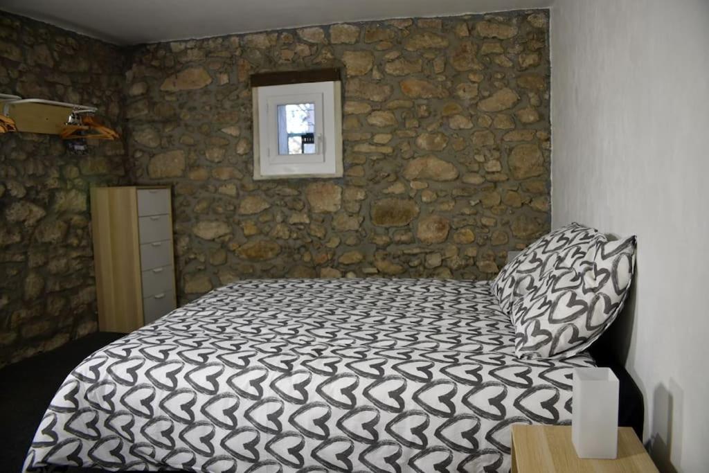 F5 Escapade, Maison, Lac, Riviere, Rabinon ,Var. Le Muy Extérieur photo